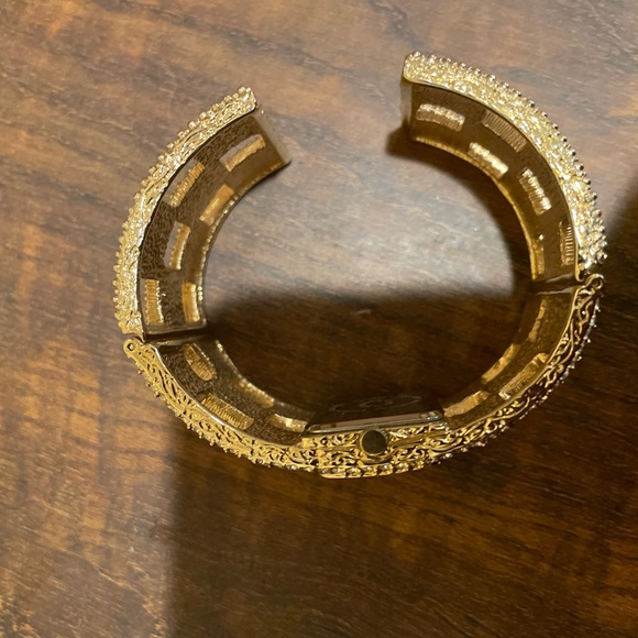 Women watches - Picture 8 of 11